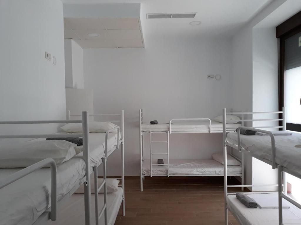 Hub Hostel Siviglia Esterno foto